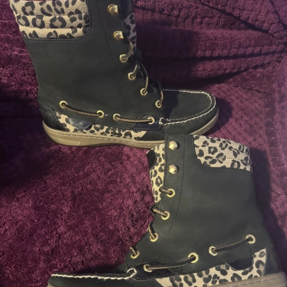 Sperry Hikerfish Boots Womens 7.5M Used  Black  Animal Print